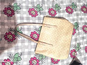 Shoulder Bag - Classic Style