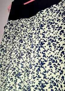 Beautiful Women Top, With Fabulous Quality