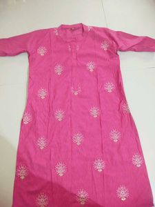 Beautiful Pink Embroidered Kurta