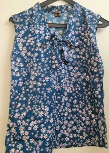 Blue Floral Sleeveless Top with Bow