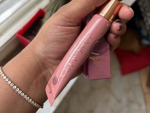 Charlotte Tilbury Unreal Lips Nectar Oil