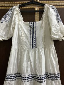 White Embroidered Kurta