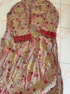 Beautiful Floral Print Kurta