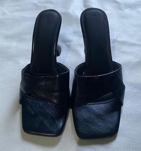 Lino Perros Black Heels