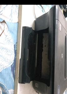 HP Deskjet 2050 Printer
