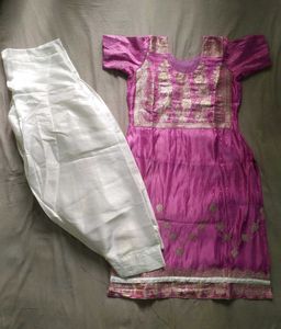 Handstitched magenta kurti set 🌟