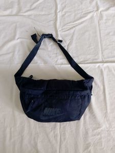 Nike Navy Blue Fanny Pack
