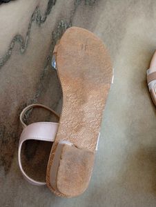 Chic Pink Flat Sandals