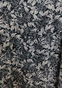 Floral Print T-Shirt with Lace Detail back