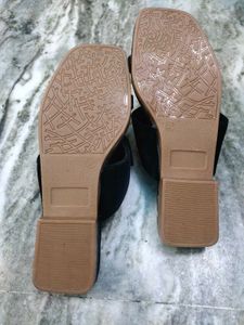 Black Flats For Women