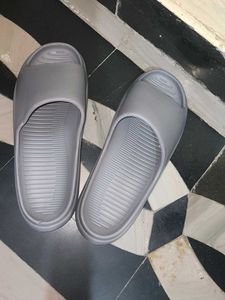 Comfy Grey Slides(UK imported)