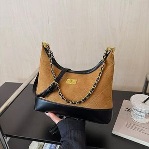 Stylish Quilted Shoulder Bag