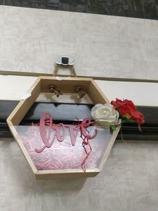 VALENTINE'S GIFT BOX