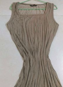 Shiny Beige bodycon ✨