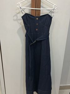 zara new Dark Wash Denim Strapless Midi Dress