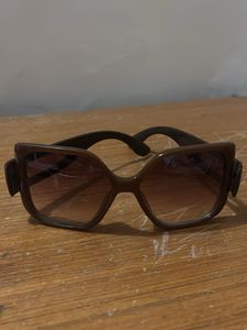 Stylish Brown Oversized Sunglasses