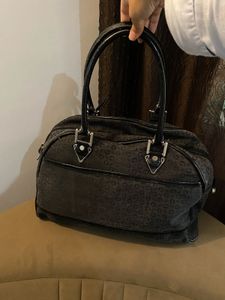 GUESS TRAVEL BAG