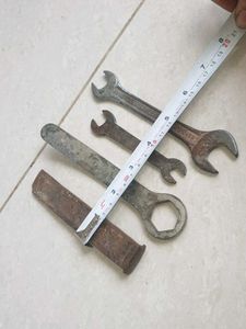 Vintage Tool Set