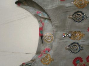 Elegant Floral Print Kurti