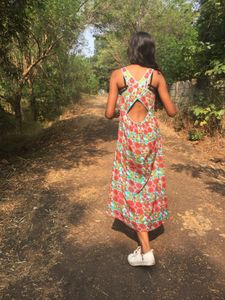 Beautiful Floral Print Maxi Dress size (S)SMALL