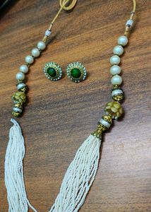 Stunning Multi-Layered Pearl Necklace &amp; Matching G