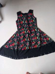 Chic Black Floral Print Dress