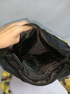 Spacious &amp; Functional Hand Held bag 👜