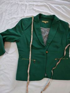 Green Casual Long Sleeves Blazer !