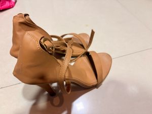 Stylish Tan Heeled Sandals