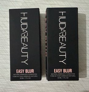 Huda beauty Easy blur Foundation