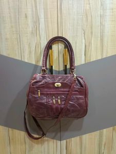 Chic Burgundy Leather Handbag