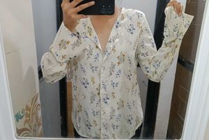 Floral Print V-Neck Long Sleeve Top