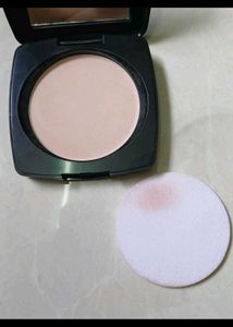Compact powder