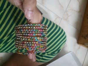 Sparkling Stone Bangles Set