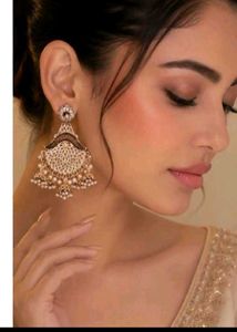 Elegant Pearl &amp; Crystal Ear Cuff