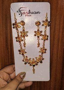 Golden Jewellery Set