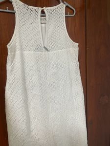 White Lace Sleeveless Dress
