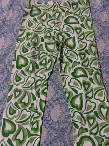 Green Heart Print Leggings
