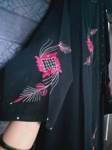 Abaya Free