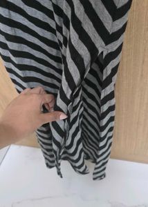 Chic Striped Maxi Skirt
