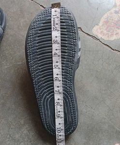 CROCS Black Sliders