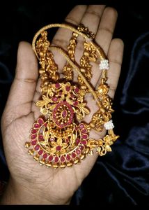 Elegant Gold-Plated Necklace