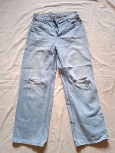 Light Wash Ripped Wide Leg Jeans
