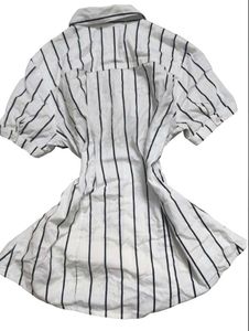 Y2K Vibe Alert: Trendy Striped White Body-Fit Shir