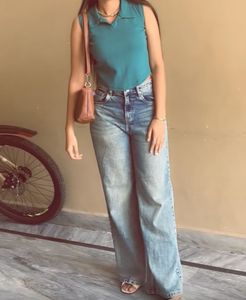 Trendy corset style crop top