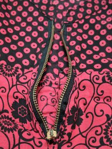 Red &amp; Black Printed Kurta