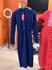 Chic Ribbed Knit Button-Up Dress