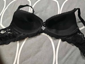 M&amp;S Black Lace Bra - 32D