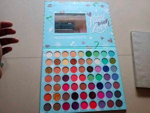 Hotel With Love 63 Shades Pressed Pigment Eyeshado