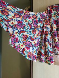 Floral Bell sleeve top with Lace trim